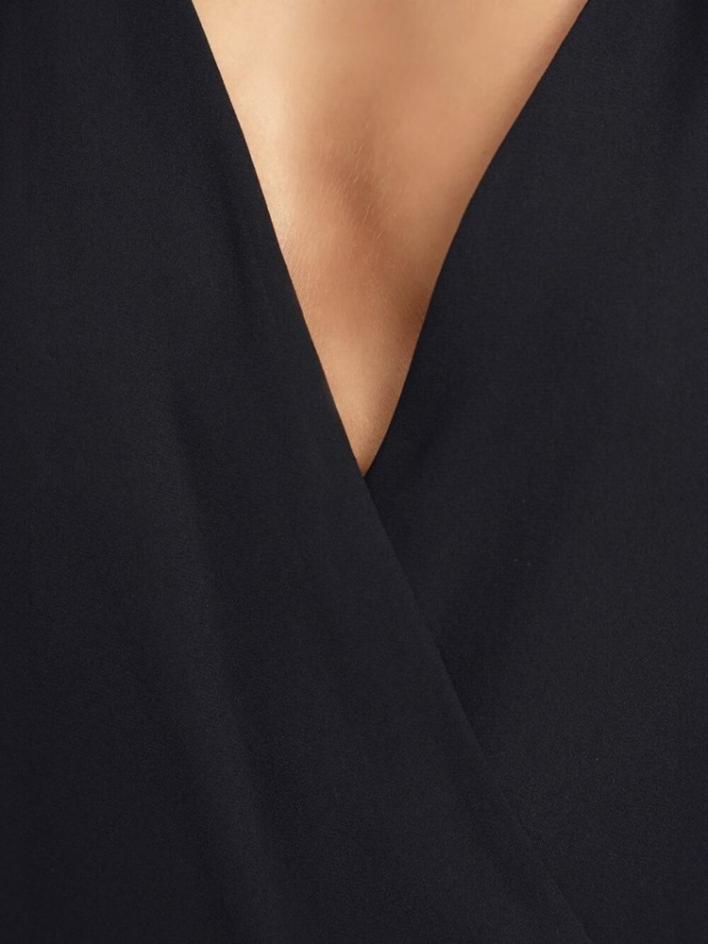 Lulus Noela Black Sleeveless Surplice Jumpsuit NWT - Picture 4 of 7